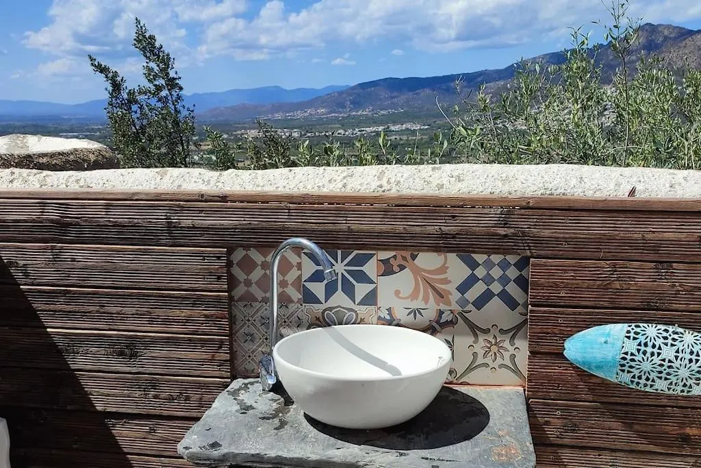 Villa Margarita - Amazing Views! Roses